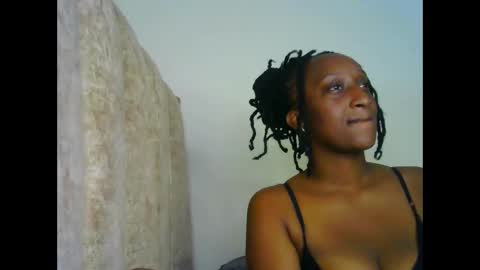 Snapshot of mily_carol chatting on February 2025 12:51:01 AM online show from February 2025 12:51:01 AM