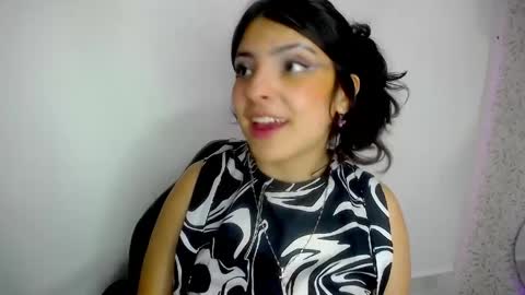 mily online show from May 2026 04:31:01 AM