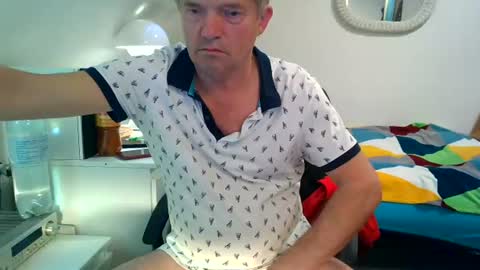 Snapshot of milymen26 chatting on June 2026 06:28:01 PM Milymen26 Polish man master fereskik straight mature online show from June 2026 06:28:01 PM