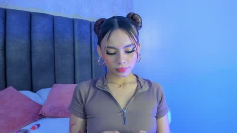 Milyy online show from December 2024 08:47:01 PM