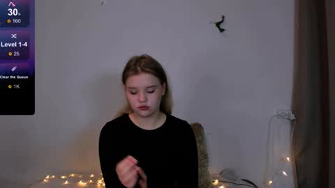 hi Im Mina  online show from December 2024 01:48:01 AM