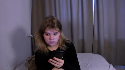 hi Im Mina  online show from January 2025 04:39:01 AM