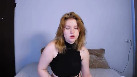 hi Im Mina  online show from September 2025 01:40:01 AM