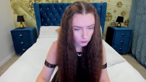 minchelskatrina online show from September 2025 07:09:02 AM