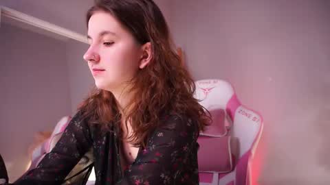 Snapshot of mind__game chatting on March 2026 05:45:01 AM Frances Next streams Thu Fri Sat 8am - 4pm GMT3 online show from March 2026 05:45:01 AM