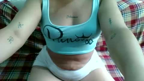 Goddess Feet Latin online show from November 2025 04:20:01 PM