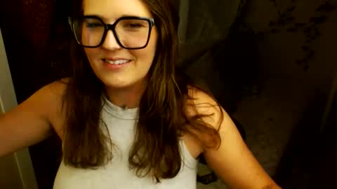 Mindy online show from April 2026 07:36:02 AM