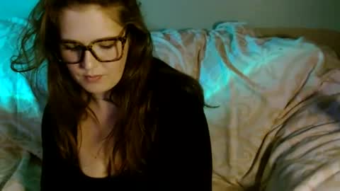 Snapshot of mindymounds chatting on June 2026 08:24:02 AM Mindy online show from June 2026 08:24:02 AM