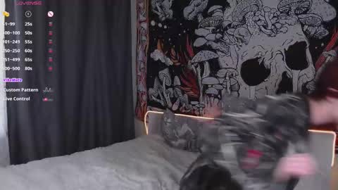 Snapshot of mine_doll chatting on March 2026 06:28:02 AM Anny online show from March 2026 06:28:02 AM