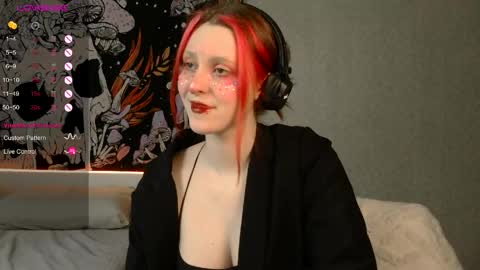 Snapshot of mine_doll chatting on May 2026 07:06:01 AM Anny online show from May 2026 07:06:01 AM