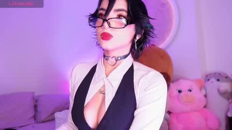 My name is Fer Nice to meet you  give it a thumbs up please its important online show from February 2026 02:51:02 AM