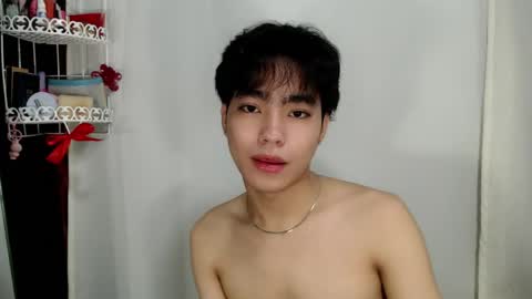 mingkla_man online show from April 2026 11:11:01 AM