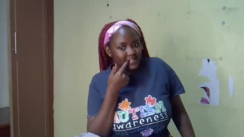 mini_karee online show from February 2026 10:45:02 AM