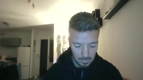 minka28 online show from January 2026 06:35:02 PM