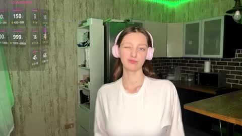 Snapshot of minmee chatting on February 2026 04:02:01 PM Asti online show from February 2026 04:02:01 PM