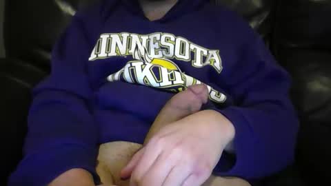 Minnesota Guy online show from January 2025 12:48:02 AM