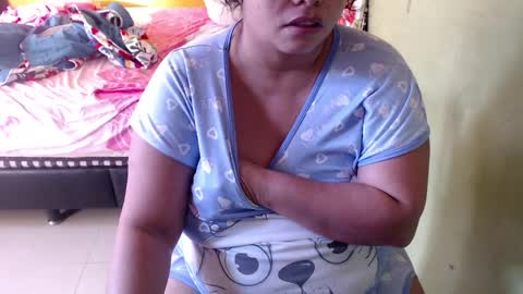 Snapshot of minnie_bbw69 chatting on January 2025 12:07:01 PM Andrea online show from January 2025 12:07:01 PM