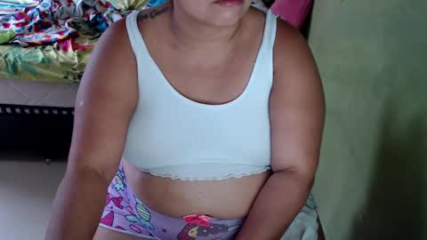 Snapshot of minnie_bbw69 chatting on February 2025 12:00:02 PM Andrea online show from February 2025 12:00:02 PM