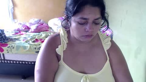 Snapshot of minnie_bbw69 chatting on February 2025 11:42:02 AM Andrea online show from February 2025 11:42:02 AM