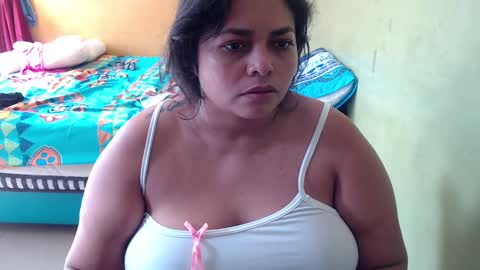 Snapshot of minnie_bbw69 chatting on September 2025 02:51:02 PM Andrea online show from September 2025 02:51:02 PM