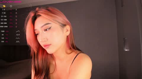 minnie_jin online show from December 2024 11:29:02 AM