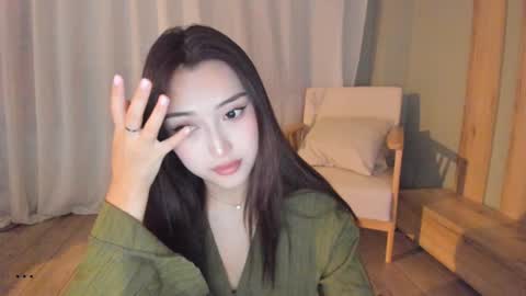 minnie_jin online show from October 2025 01:22:01 PM