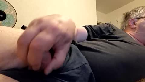 Snapshot of minos60200 chatting on March 2026 03:17:01 AM Stephano online show from March 2026 03:17:01 AM