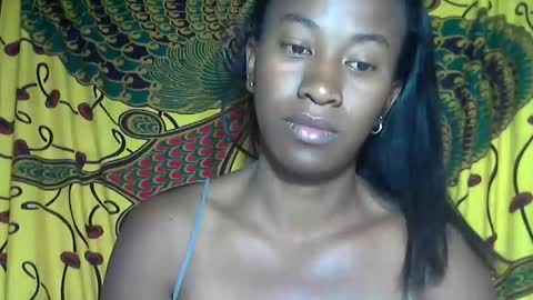 Snapshot of minouch211907 chatting on September 2025 02:36:02 AM minouch211907 online show from September 2025 02:36:02 AM