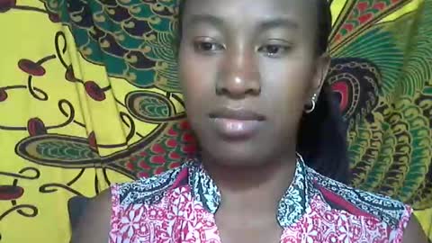 Snapshot of minouch211907 chatting on October 2025 04:40:01 AM minouch211907 online show from October 2025 04:40:01 AM