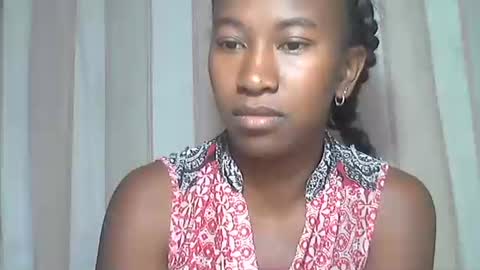 Snapshot of minouch211907 chatting on November 2025 03:38:01 AM minouch211907 online show from November 2025 03:38:01 AM