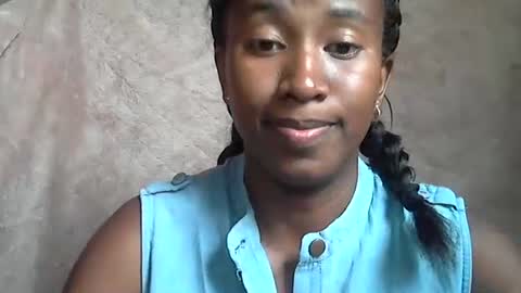 Snapshot of minouch211907 chatting on November 2025 10:31:01 AM minouch211907 online show from November 2025 10:31:01 AM