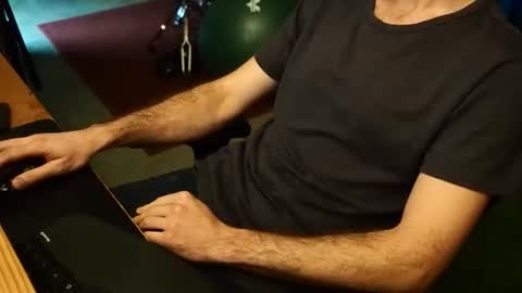 mintmagnificent online show from November 2025 07:25:02 PM