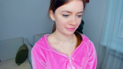 Snapshot of mintykisss chatting on December 2025 07:04:01 AM Linda online show from December 2025 07:04:01 AM