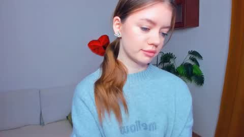 Snapshot of mintykisss chatting on February 2026 06:25:02 AM Linda online show from February 2026 06:25:02 AM