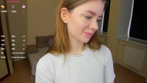 Snapshot of mintykisss chatting on March 2026 08:20:02 AM Linda online show from March 2026 08:20:02 AM