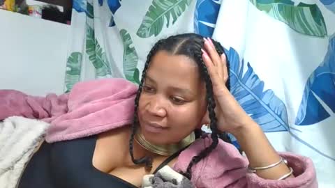 Snapshot of miora620846 chatting on April 2026 08:21:01 PM miora620846 online show from April 2026 08:21:01 PM