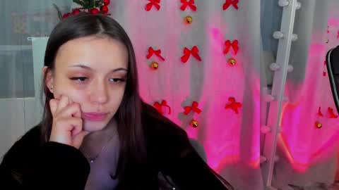 Snapshot of mipsymipson chatting on December 2024 10:13:01 AM NEXT STREAM NOVEMBER  27282930 online show from December 2024 10:13:01 AM