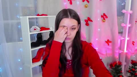 Snapshot of mipsymipson chatting on December 2024 09:40:02 AM NEXT STREAM NOVEMBER  27282930 online show from December 2024 09:40:02 AM