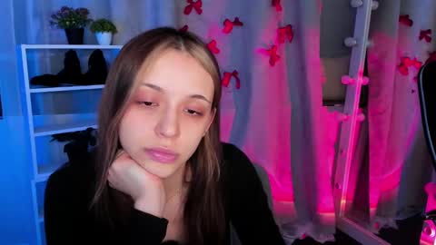 Snapshot of mipsymipson chatting on March 2025 09:58:02 AM NEXT STREAM NOVEMBER  27282930 online show from March 2025 09:58:02 AM