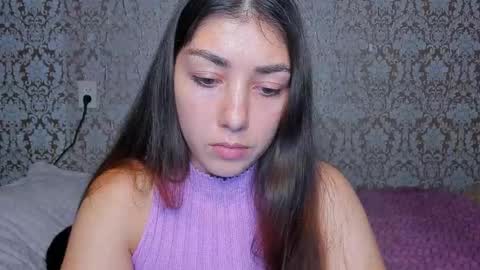 Snapshot of mira_bloempje chatting on October 2025 06:42:01 PM Mira online show from October 2025 06:42:01 PM