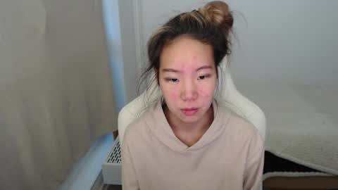 mira_g online show from November 2025 12:29:02 PM