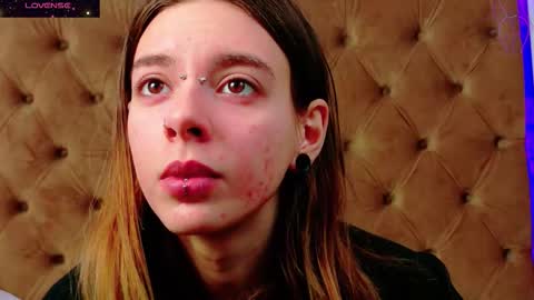 mira_lynxx online show from December 2025 05:13:01 AM