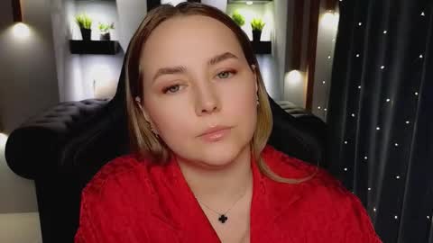 Snapshot of mira_mermayd chatting on January 2026 01:54:02 AM Mira online show from January 2026 01:54:02 AM