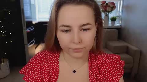 Snapshot of mira_mermayd chatting on March 2026 08:18:01 AM Mira online show from March 2026 08:18:01 AM