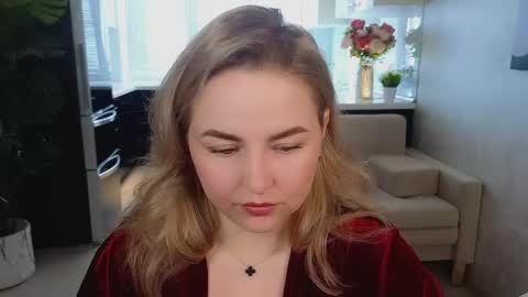 Snapshot of mira_mermayd chatting on April 2026 02:00:01 AM Mira online show from April 2026 02:00:01 AM