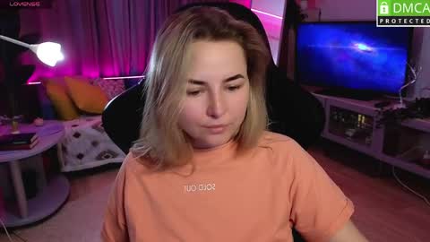 Snapshot of mira_mermayd chatting on May 2026 01:10:02 AM Mira online show from May 2026 01:10:02 AM