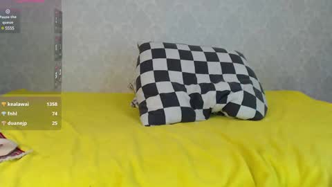 Snapshot of mira_one_ chatting on January 2025 04:10:01 PM mira_one_ online show from January 2025 04:10:01 PM