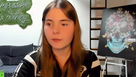 Snapshot of miraa_bloom chatting on April 2026 03:35:02 PM miraa_bloom online show from April 2026 03:35:02 PM