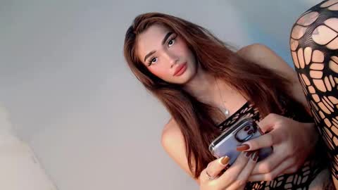 Snapshot of miraclegirl23 chatting on February 2025 03:14:02 PM Zoey online show from February 2025 03:14:02 PM