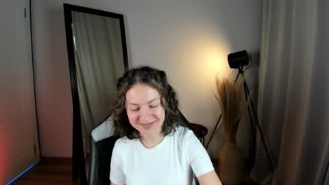 Mira online show from December 2025 08:23:01 AM